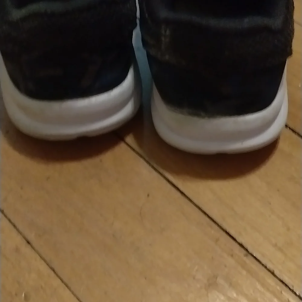 Champion Black Sneakers Athletic Casual Design